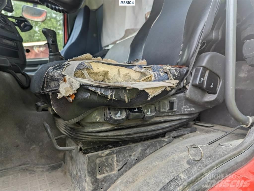 Volvo FM400 8X4 混凝土搅拌车