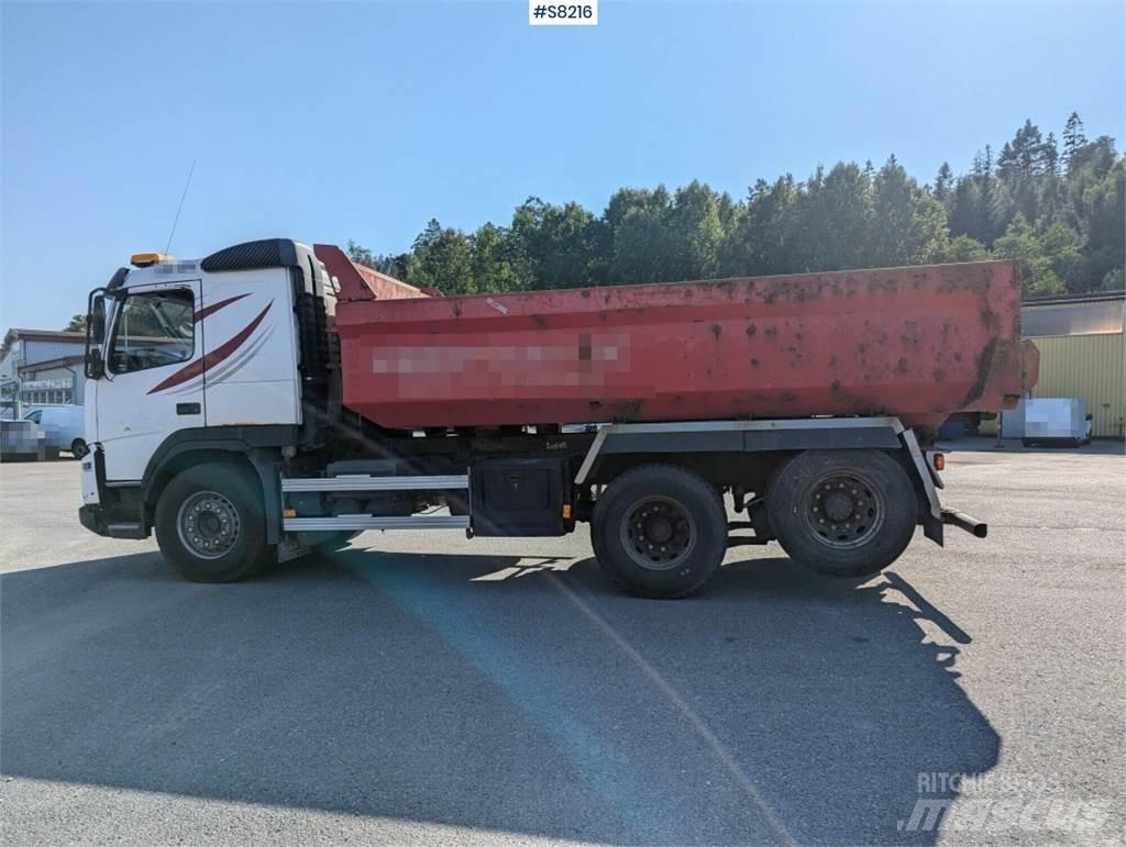 Volvo FMX 6X2 自卸式货车