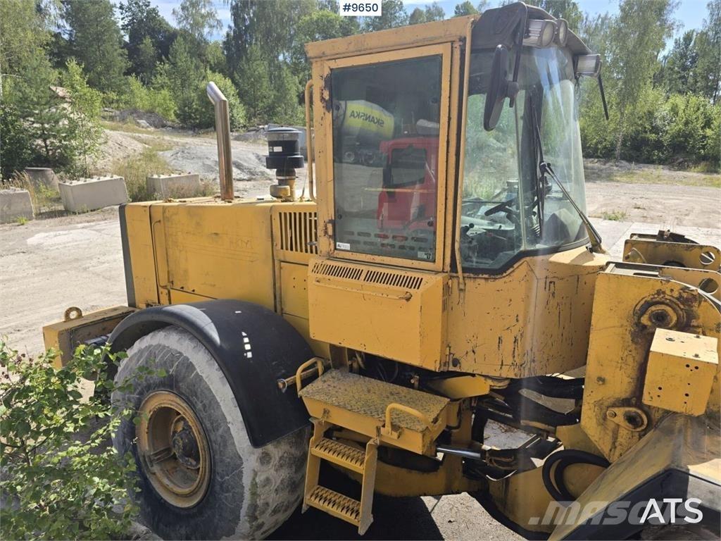 Volvo L120 轮式推土机