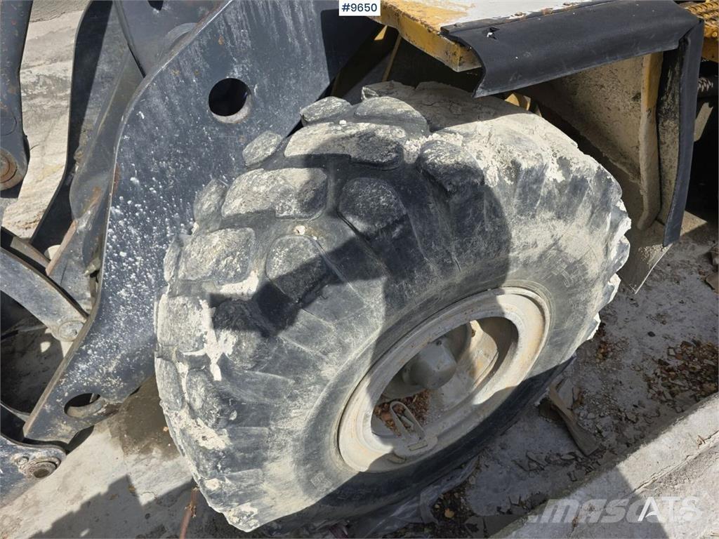 Volvo L120 轮式推土机