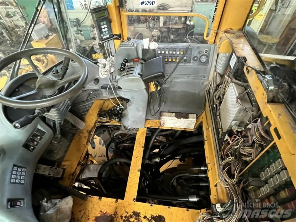 Volvo L220D 轮式装载机