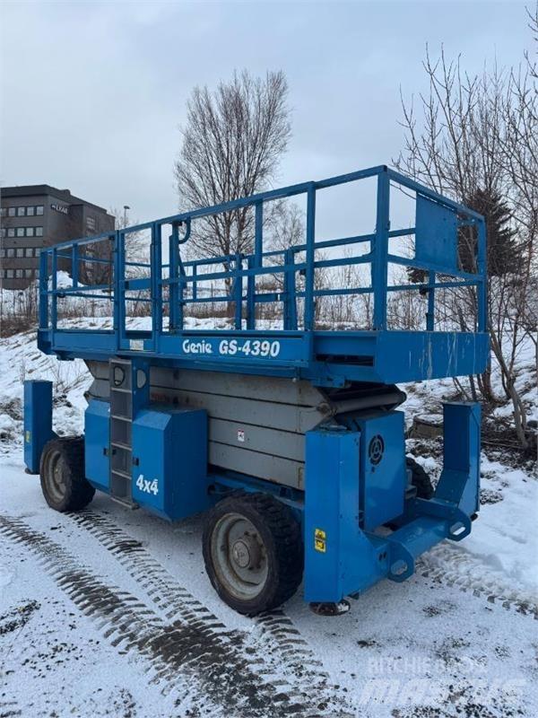 Genie 4390 剪叉式升降机