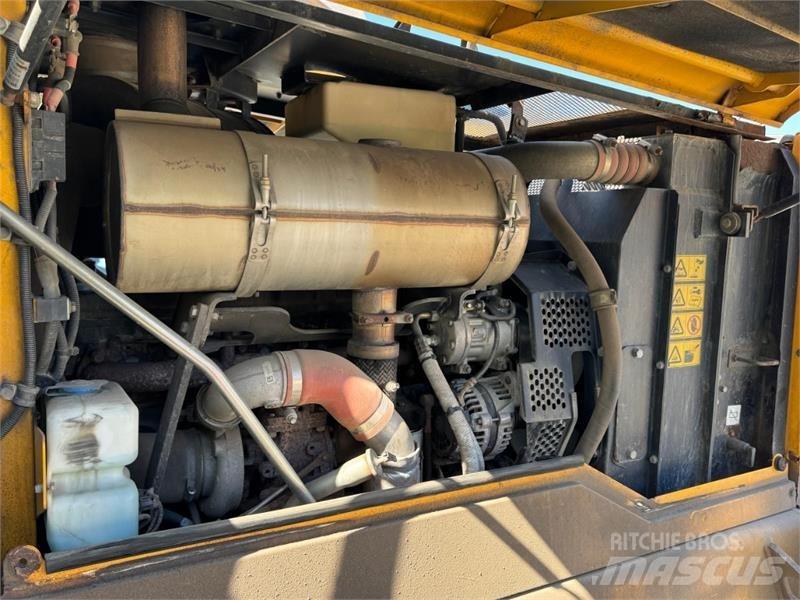 JCB 416k 轮式装载机