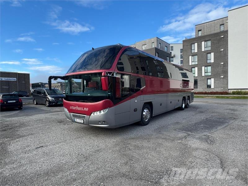 MAN NEOPLAN 长途公共汽车