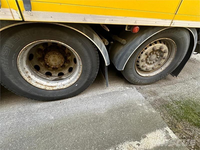 MAN TGS 厢式货车