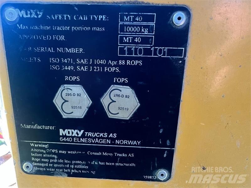 Moxy MT40 翻斗车\公路型自卸车