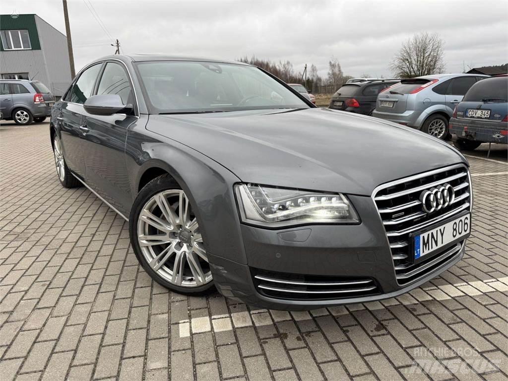 Audi  汽车