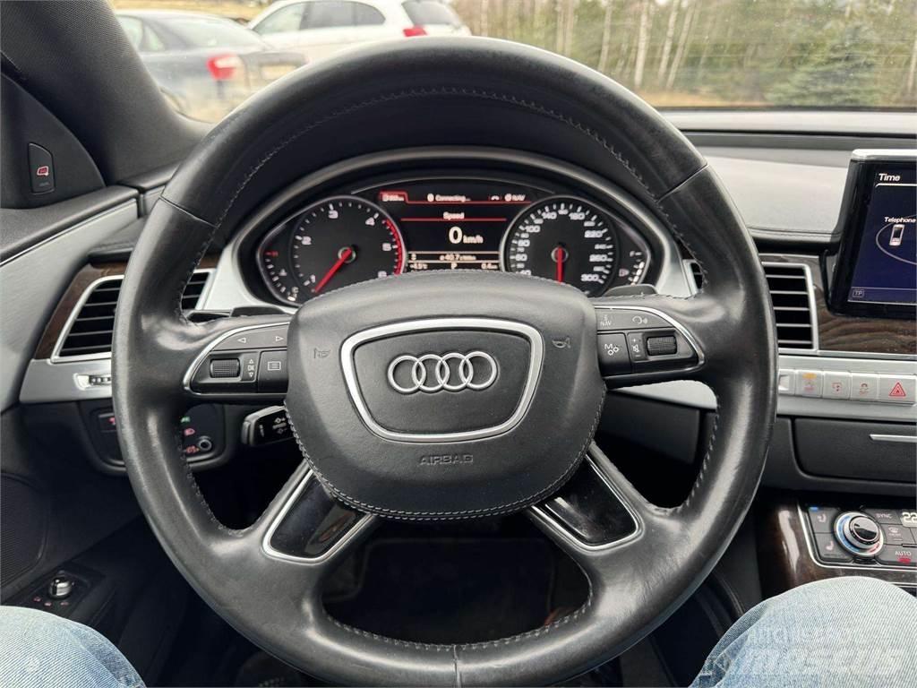 Audi  汽车
