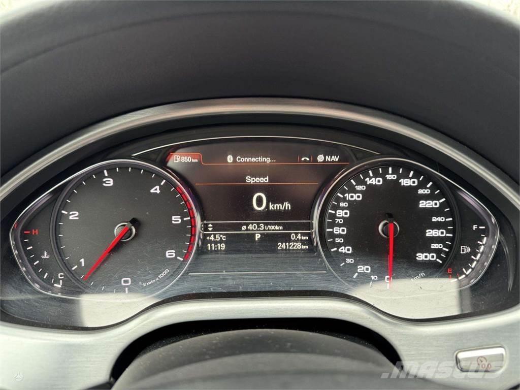 Audi  汽车