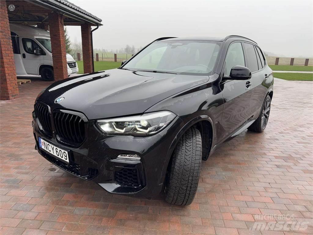 BMW  汽车