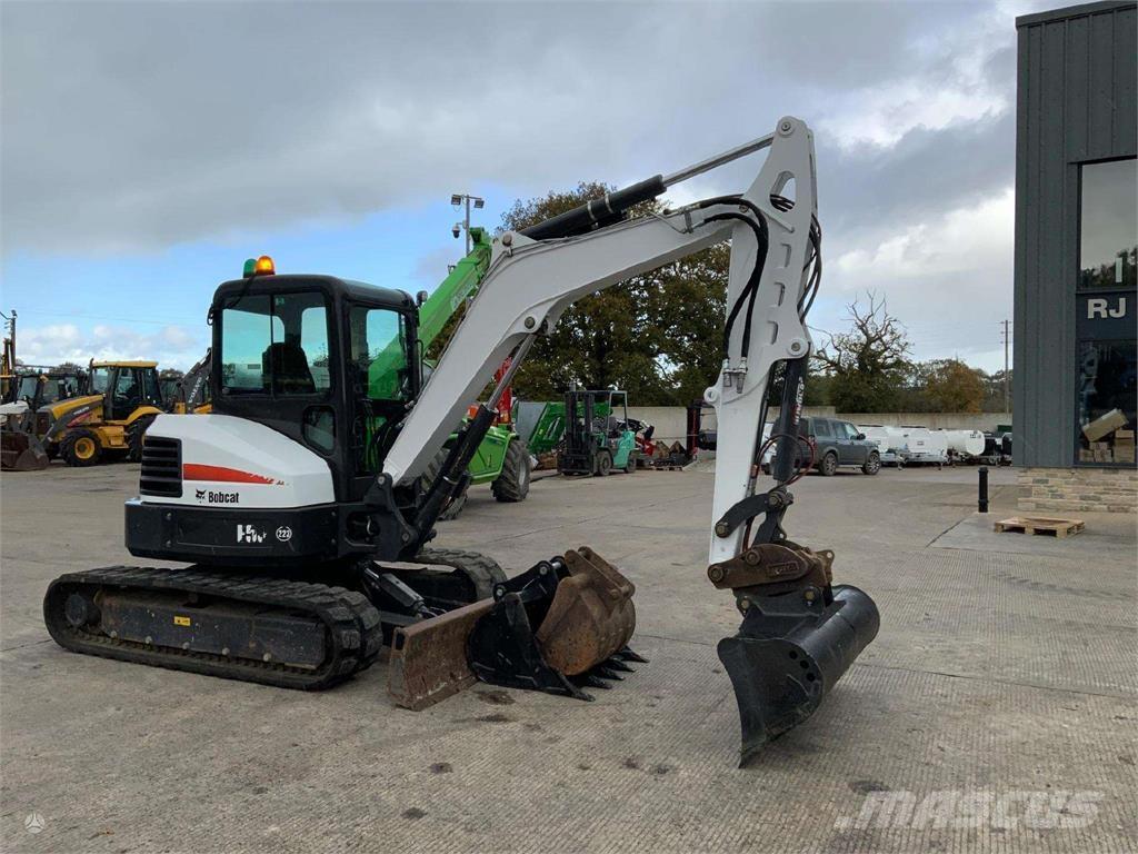 Bobcat E50 履带挖掘机