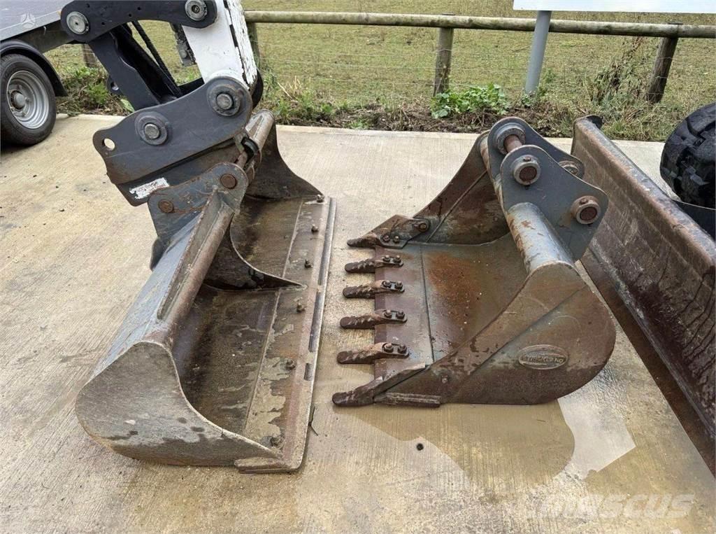 Bobcat E55 履带挖掘机