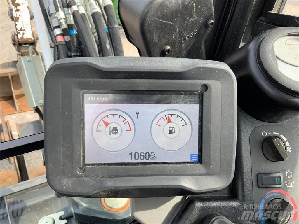 Bobcat E55z 履带挖掘机