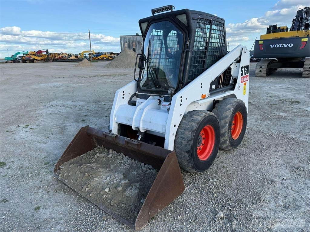 Bobcat S130 小型装载机