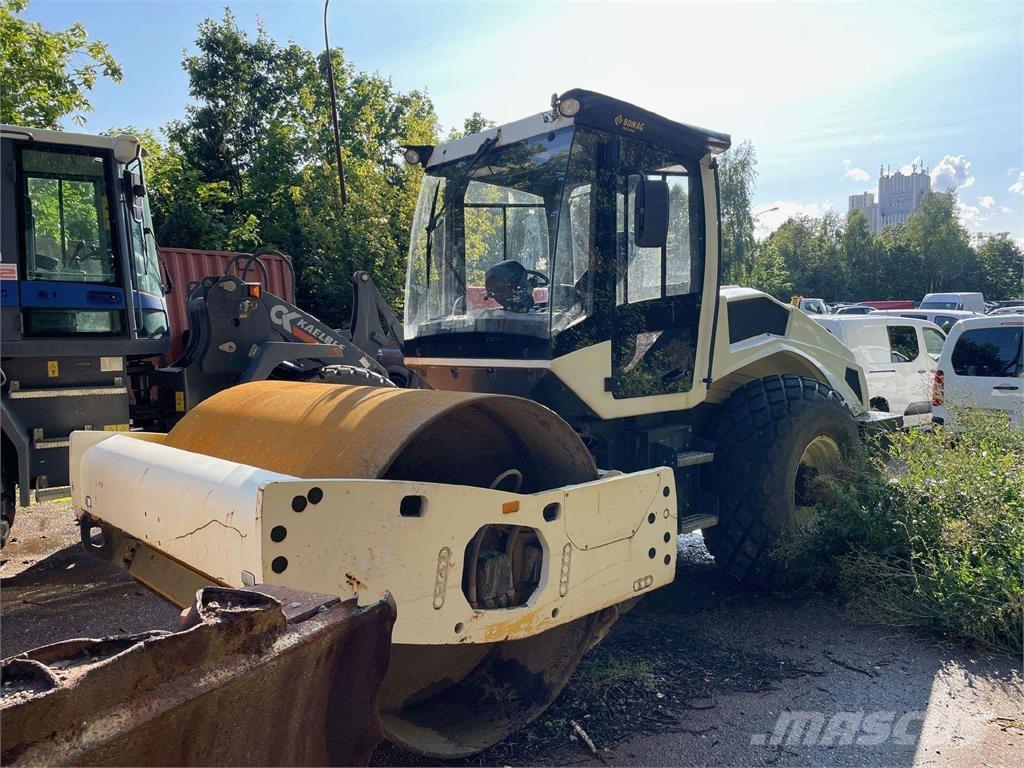 Bomag BW 211-5 单轮压路机