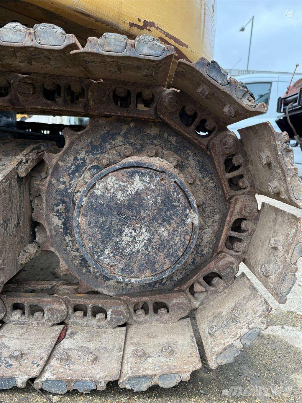 CAT 308 CR 履带挖掘机