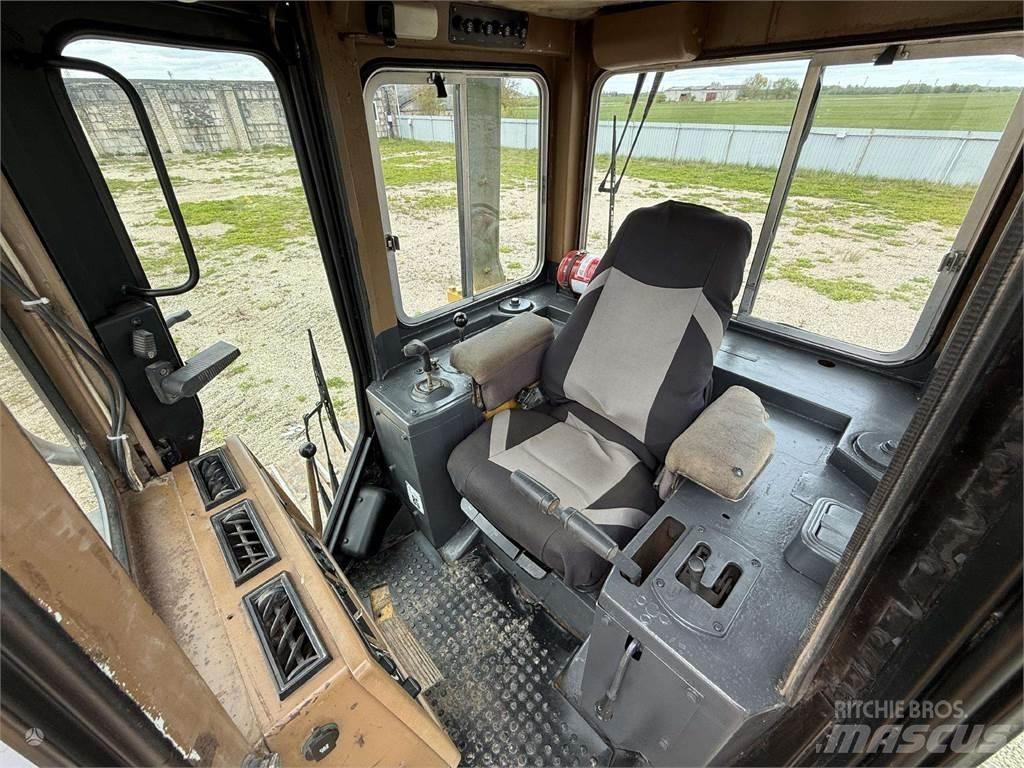 CAT D4H LGP 履带式推土机