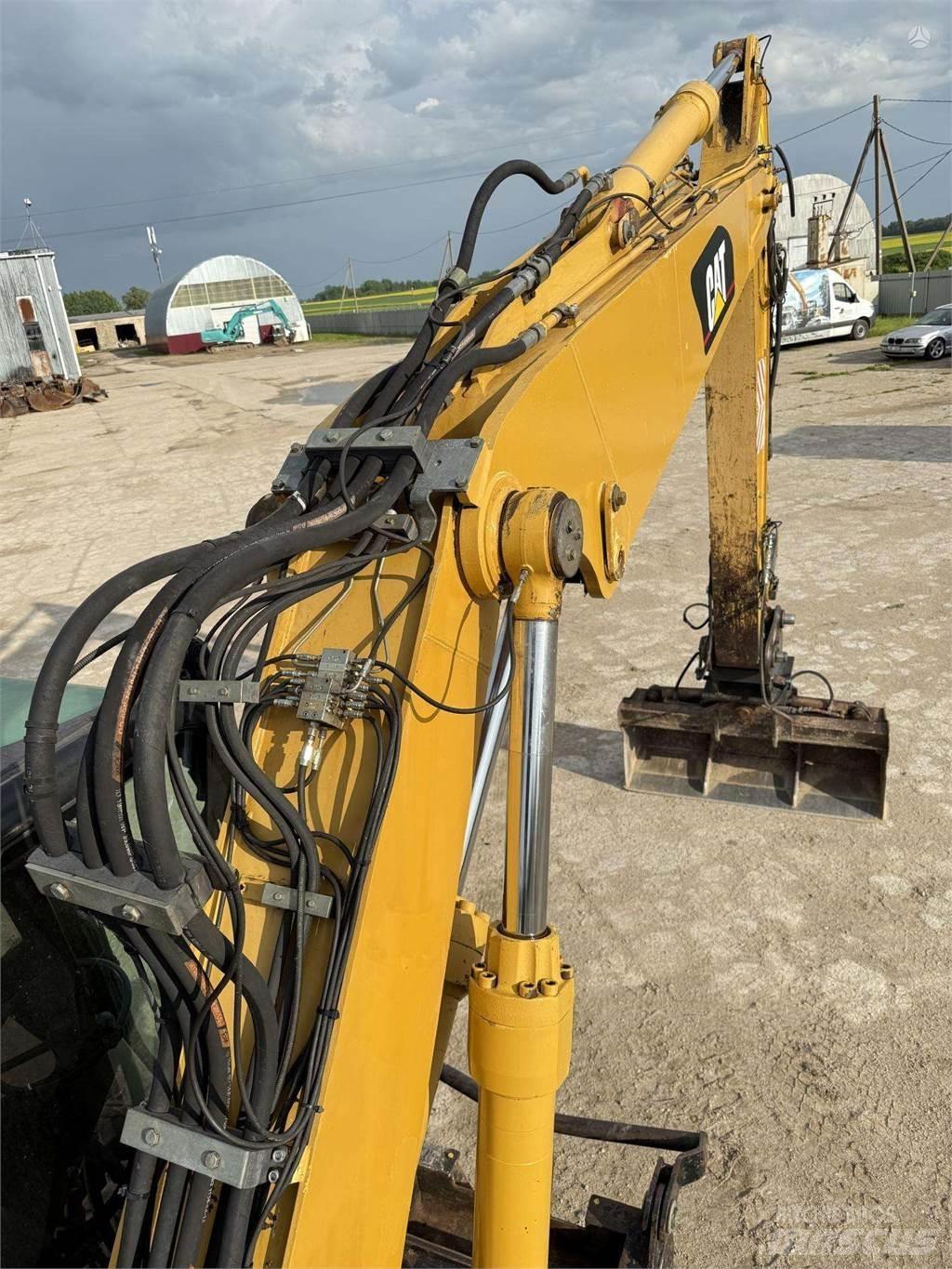 CAT M315C 轮式挖掘机