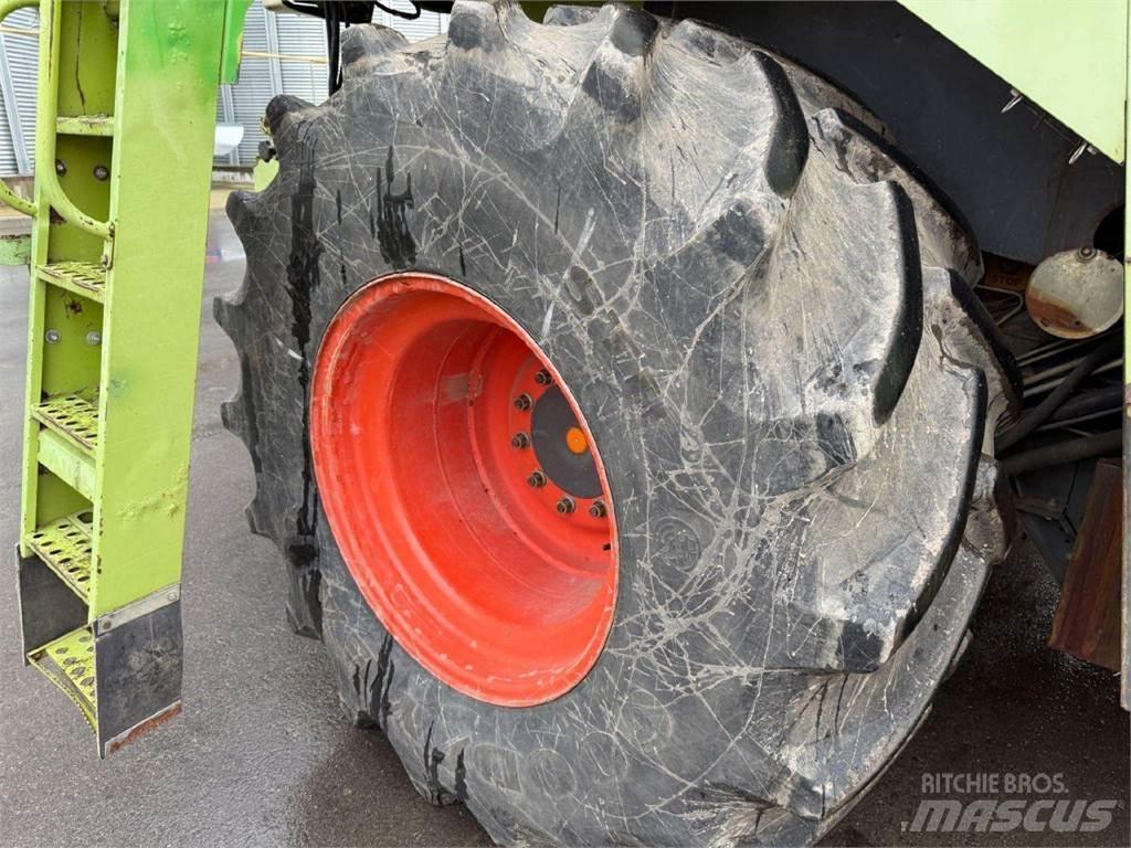 CLAAS LEXION 480 联合收割机