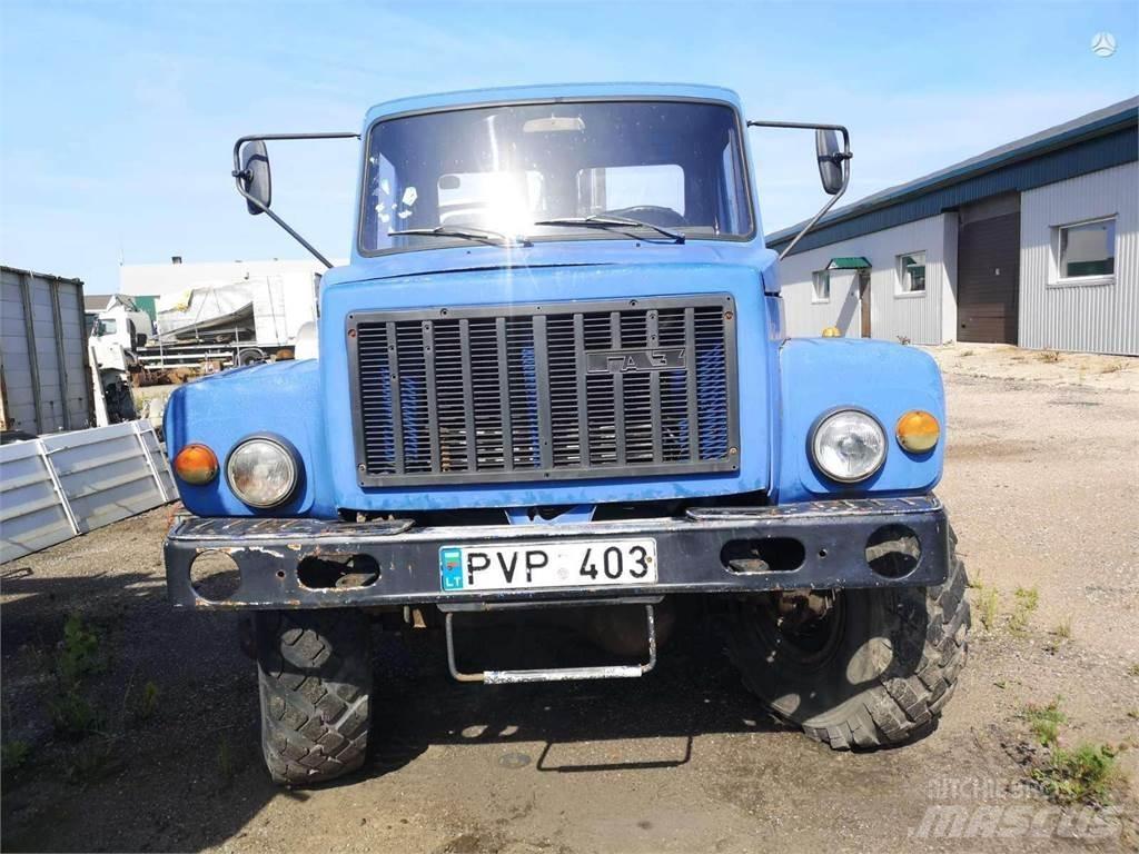 Gaz 3308 其他路面施工机械