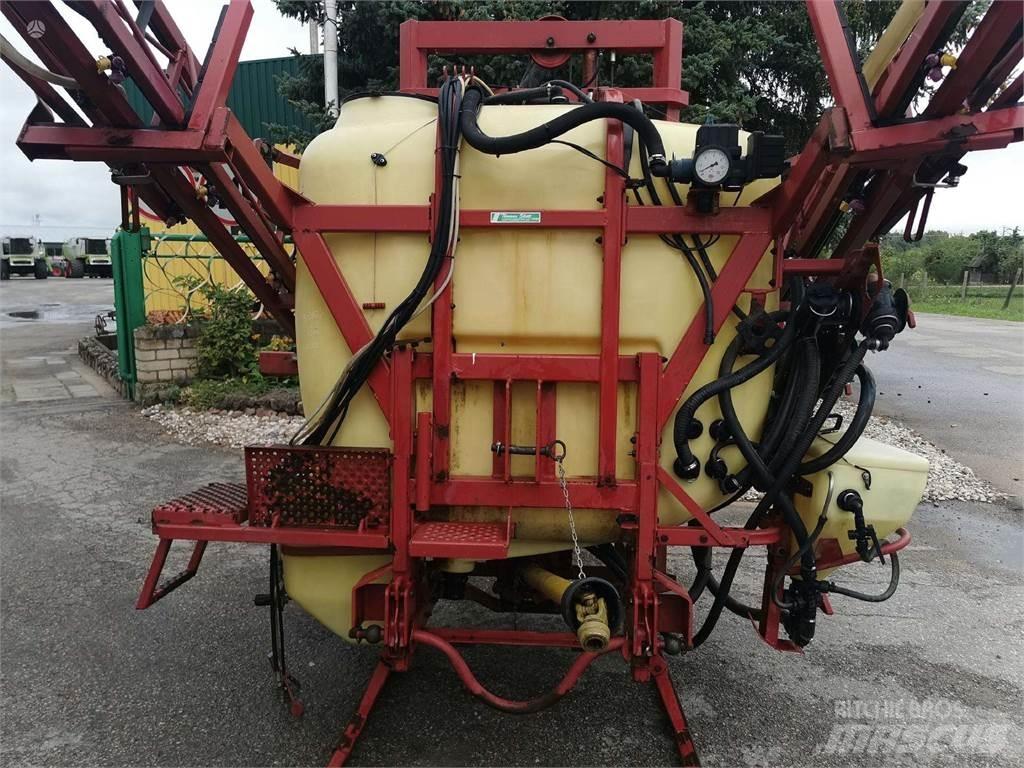 Hardi Mega 自走式喷雾机