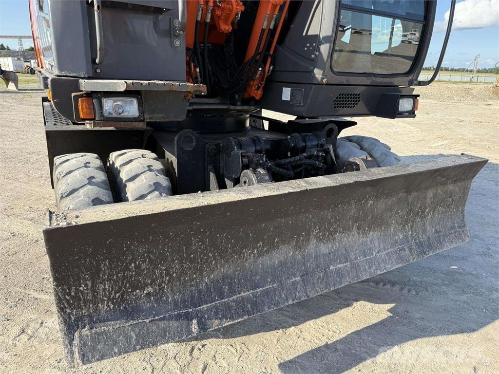 Hitachi ZX 140 W 轮式挖掘机