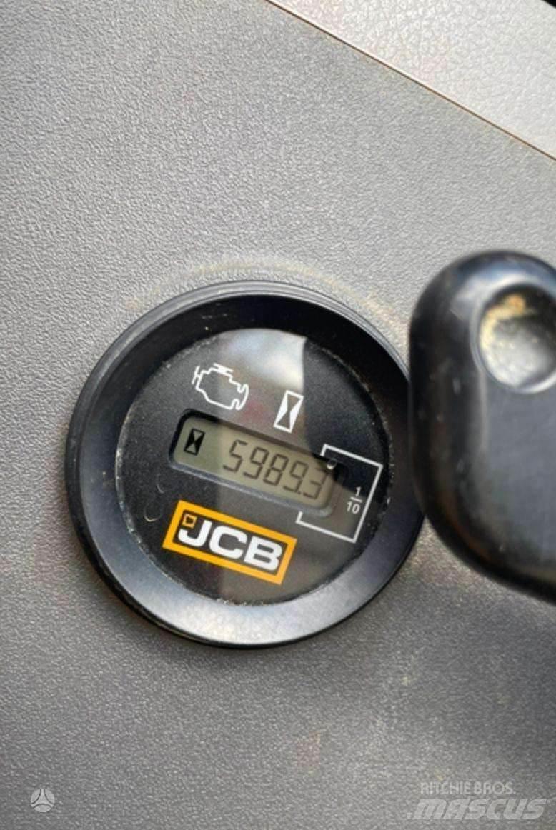 JCB 220X 履带挖掘机