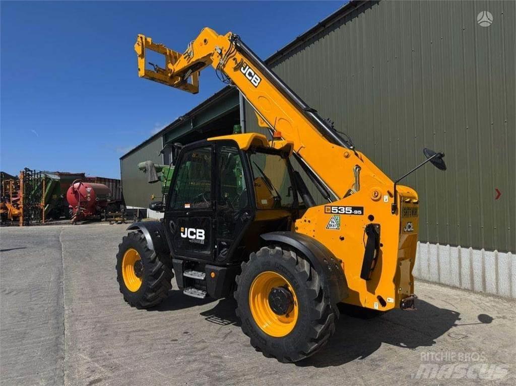 JCB 535-95 伸缩臂叉装车|叉装车