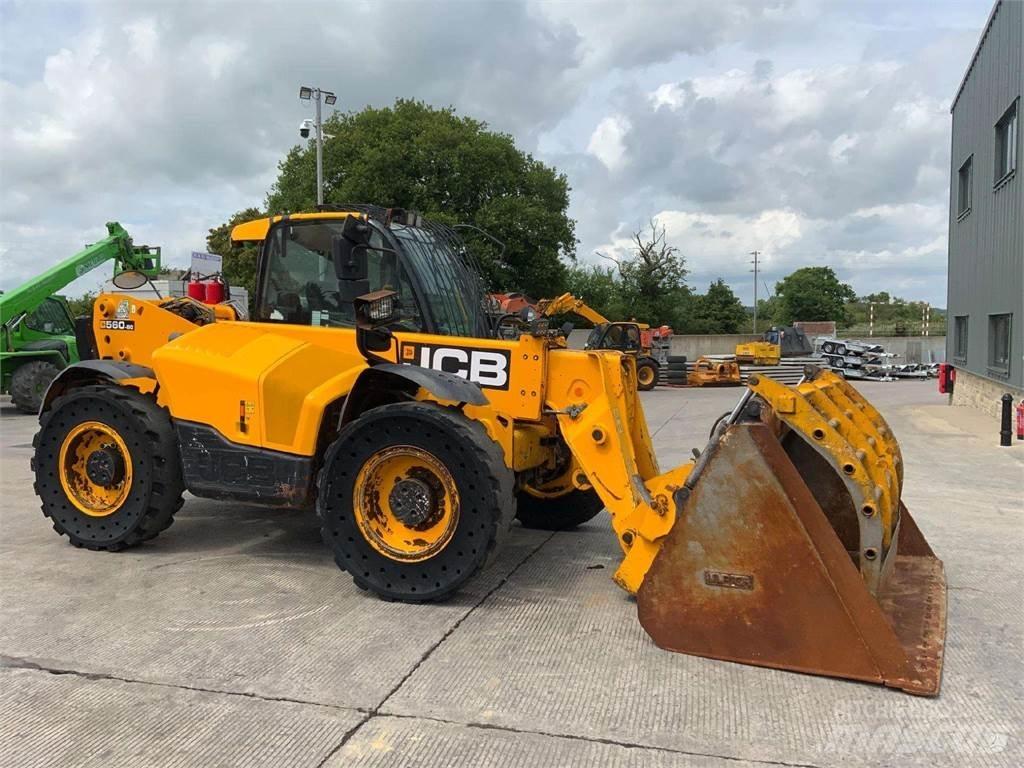 JCB 560-80 伸缩臂叉装车|叉装车
