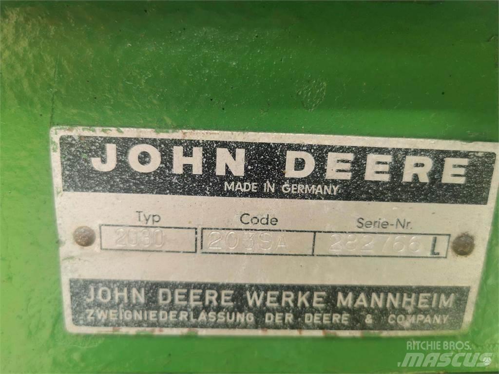 John Deere 2030 拖拉机/农用车
