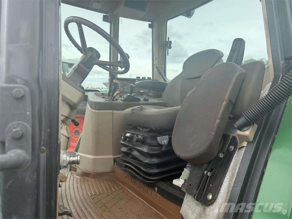 John Deere 6210 拖拉机/农用车