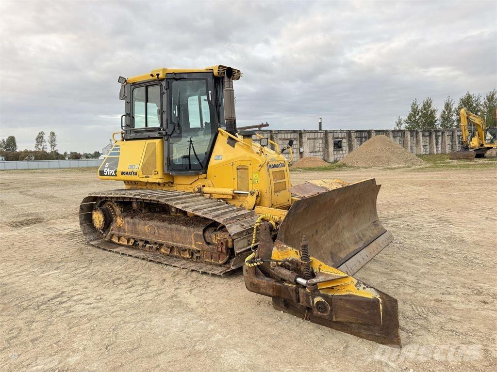 Komatsu D51PX-22 履带式推土机