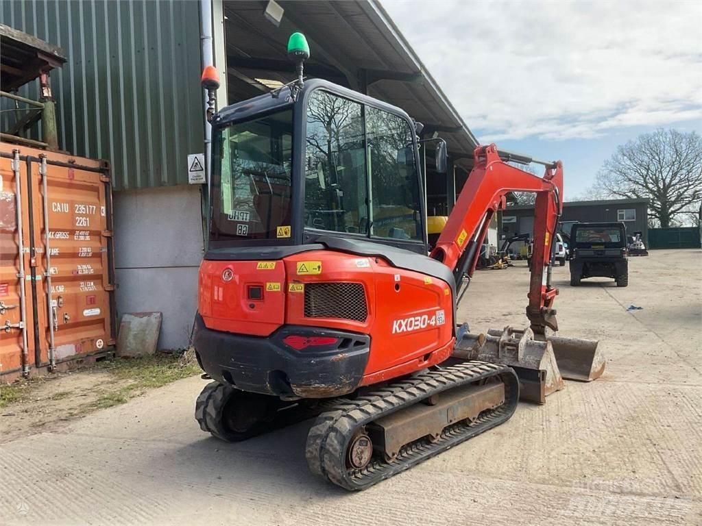 Kubota KX030-4 小型挖掘机