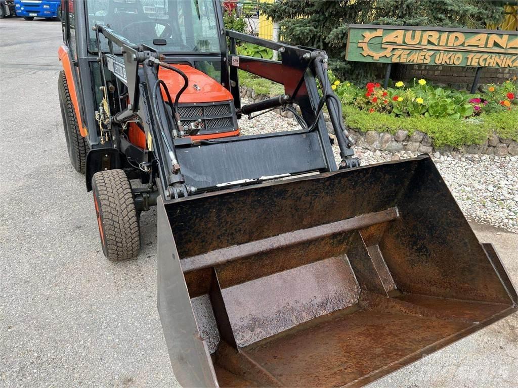 Kubota ST-30 拖拉机/农用车