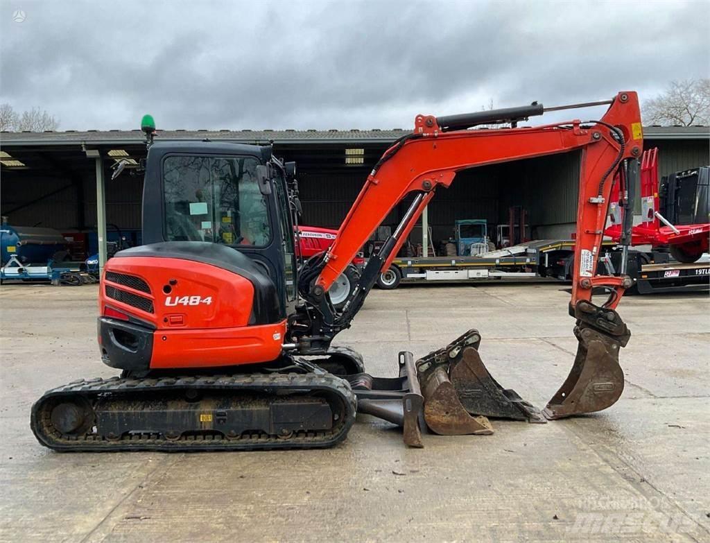 Kubota U48-4 履带挖掘机