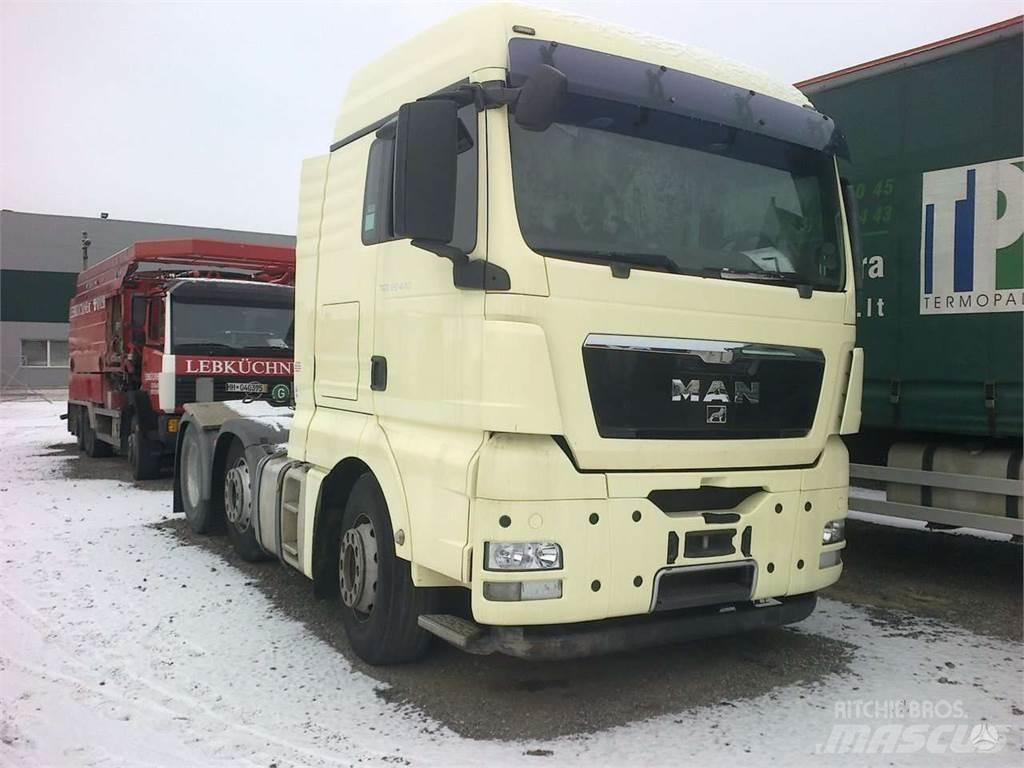 MAN TGX 26.440 平板车