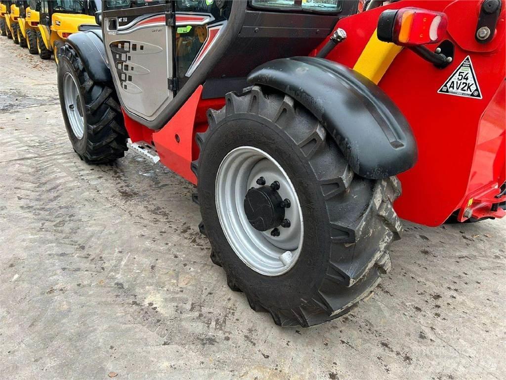Manitou MT732 伸缩臂叉装车|叉装车
