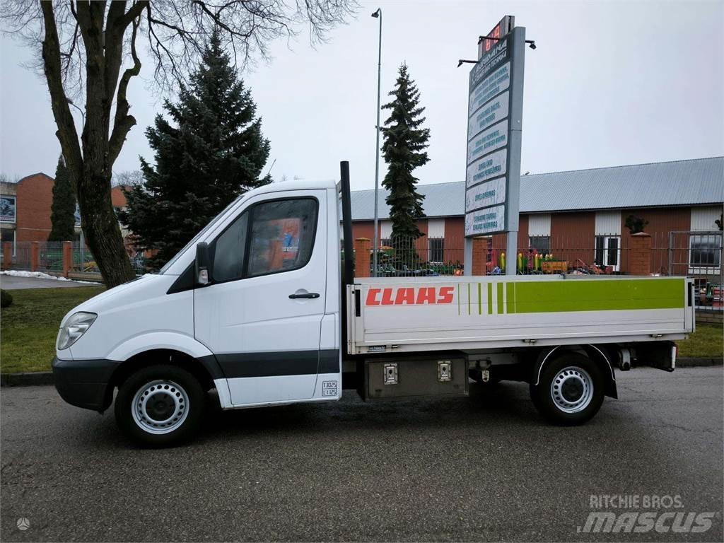 Mercedes-Benz  汽车