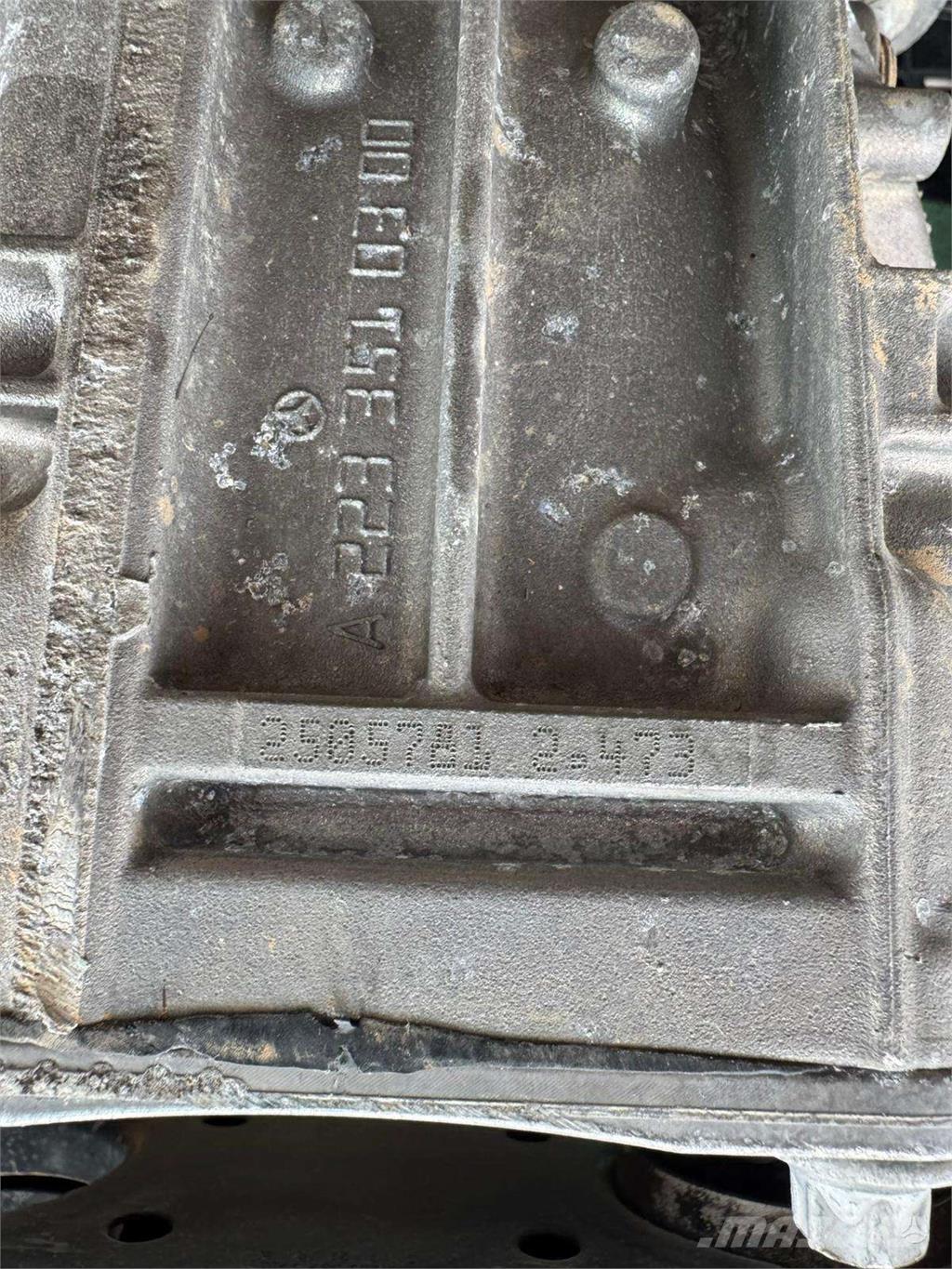Mercedes-Benz  运输工具-其他