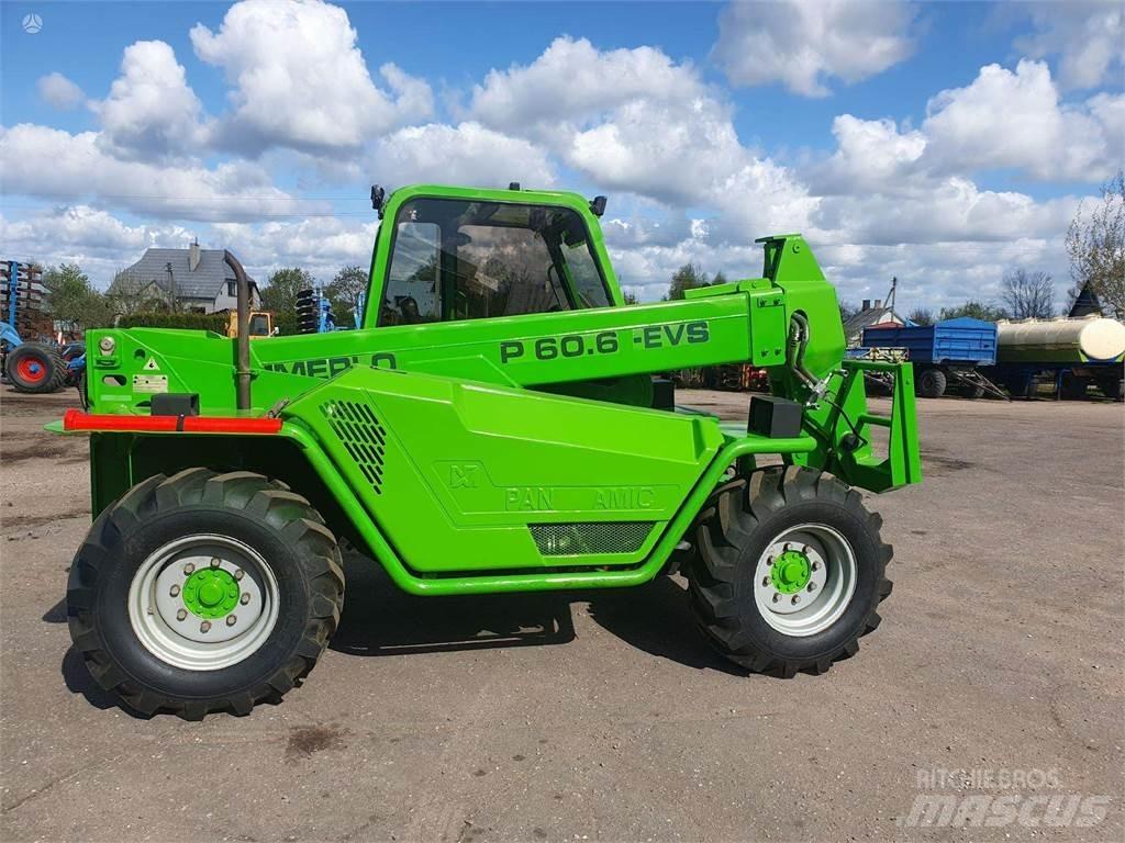 Merlo P60.6 EVS 前装载和挖掘机