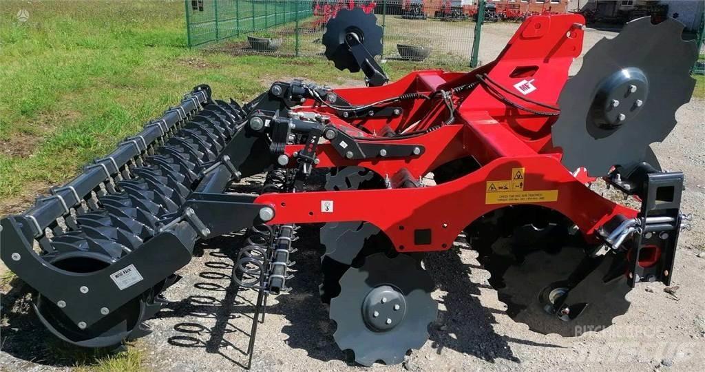 Metal-Fach U 740 手扶中耕机