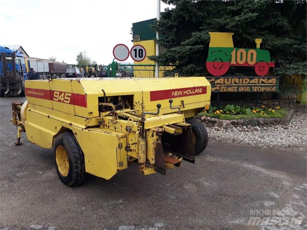 New Holland 945 圆捆打捆机
