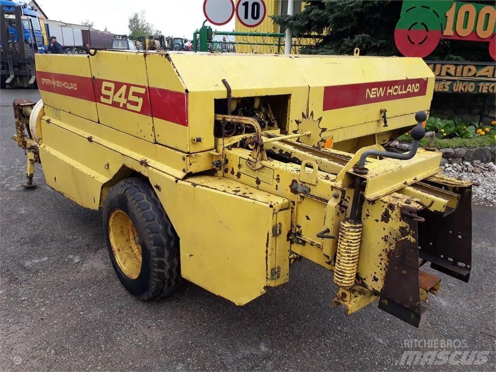New Holland 945 圆捆打捆机