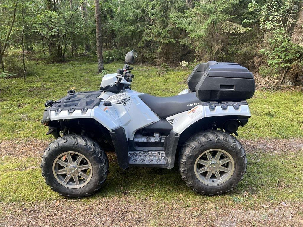 Polaris  沙滩车
