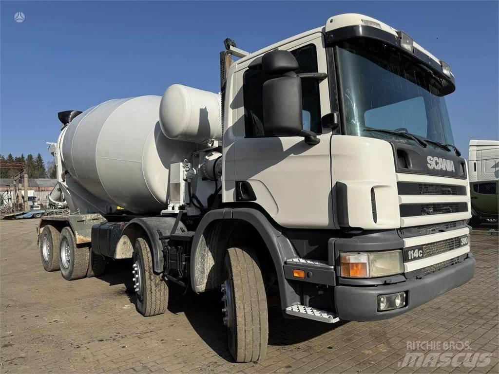 Scania P124 8x4 混凝土搅拌车