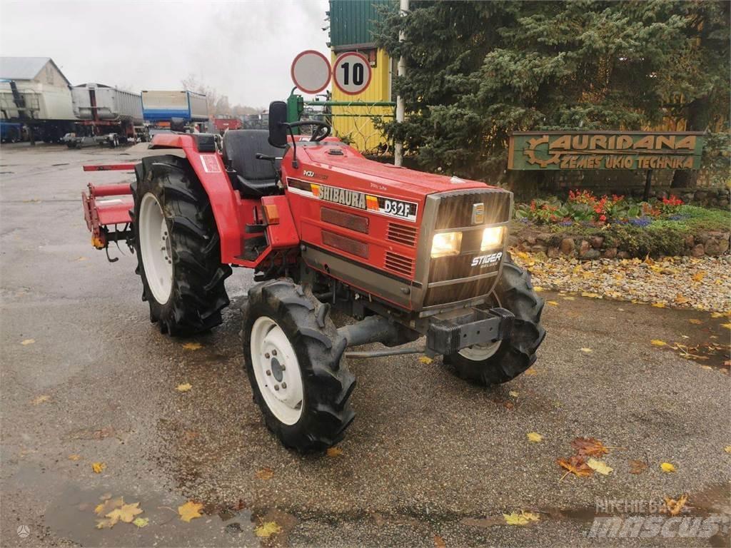 Shibaura D32f 拖拉机/农用车