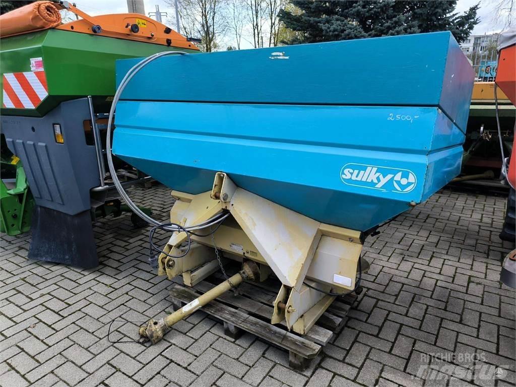 Sulky DPX 1003 矿物肥料撒播机