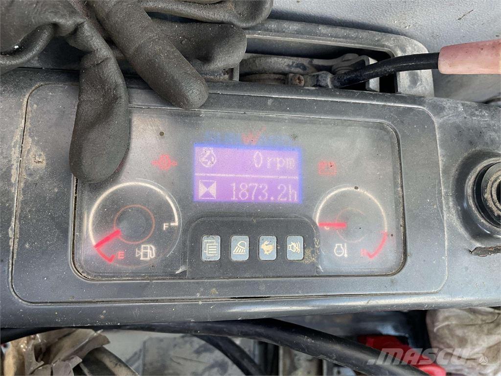 Sunward SWE20B 小型挖掘机