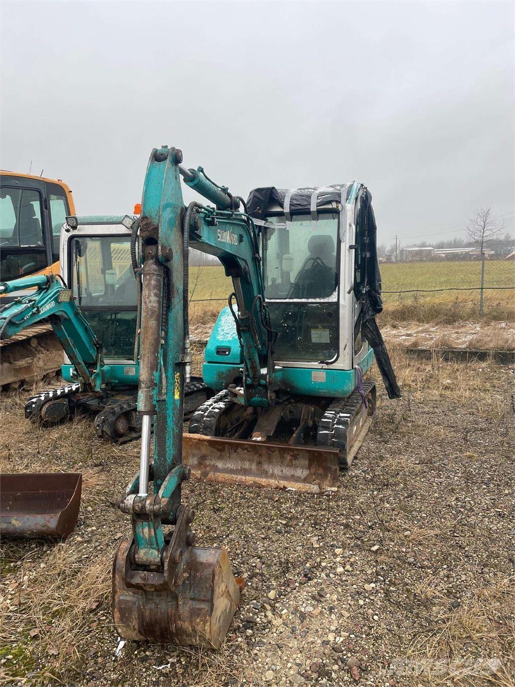 Sunward SWE25B 小型挖掘机