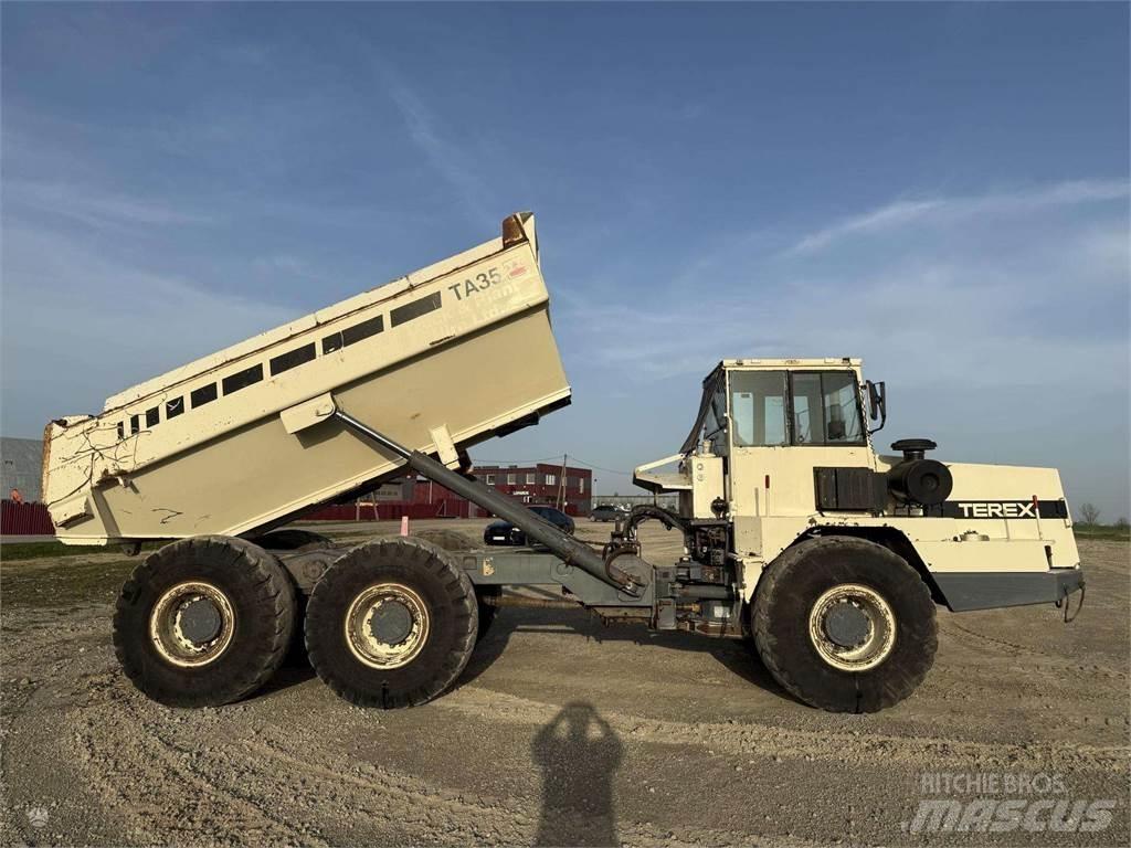 Terex TA 25 铰接式自卸车